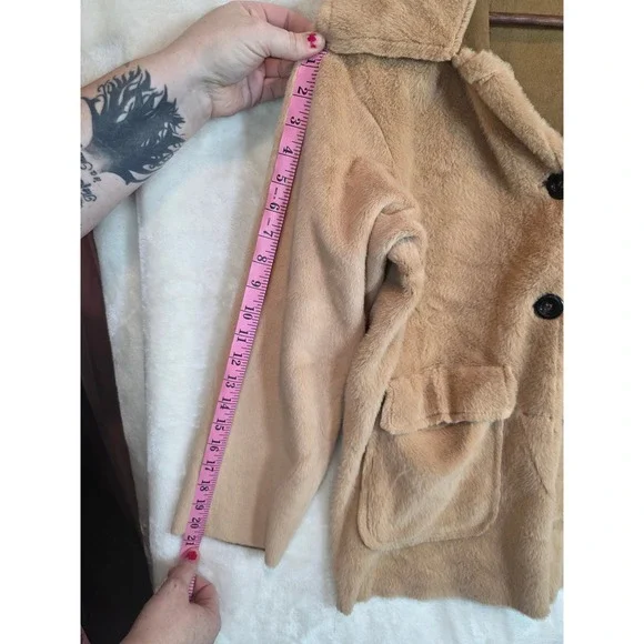 Unbranded Camel Tan Faux Fur Button Front Jacket with Pockets RN 157656 - Picture 7 of 9